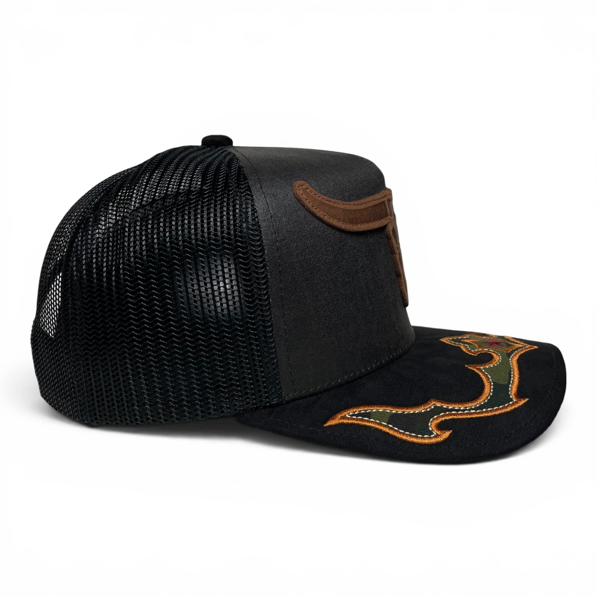 Cowboy Bull Longhorn Rodeo Western Trucker Hat with Suede Brim - Black