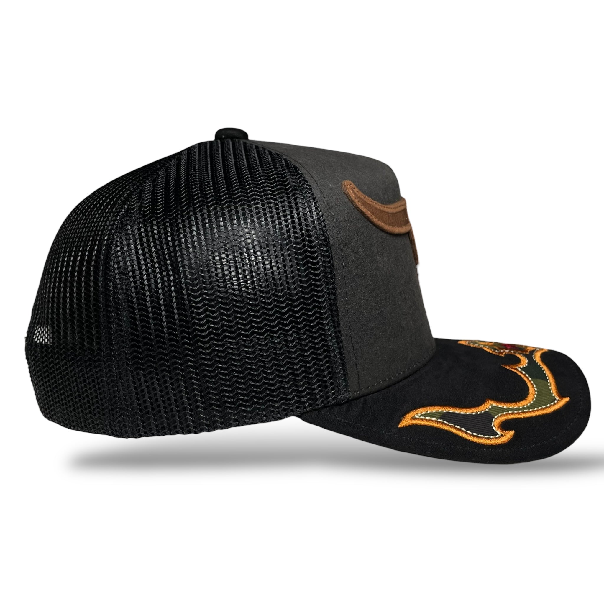 Cowboy Bull Longhorn Rodeo Western Trucker Hat with Suede Brim - Black