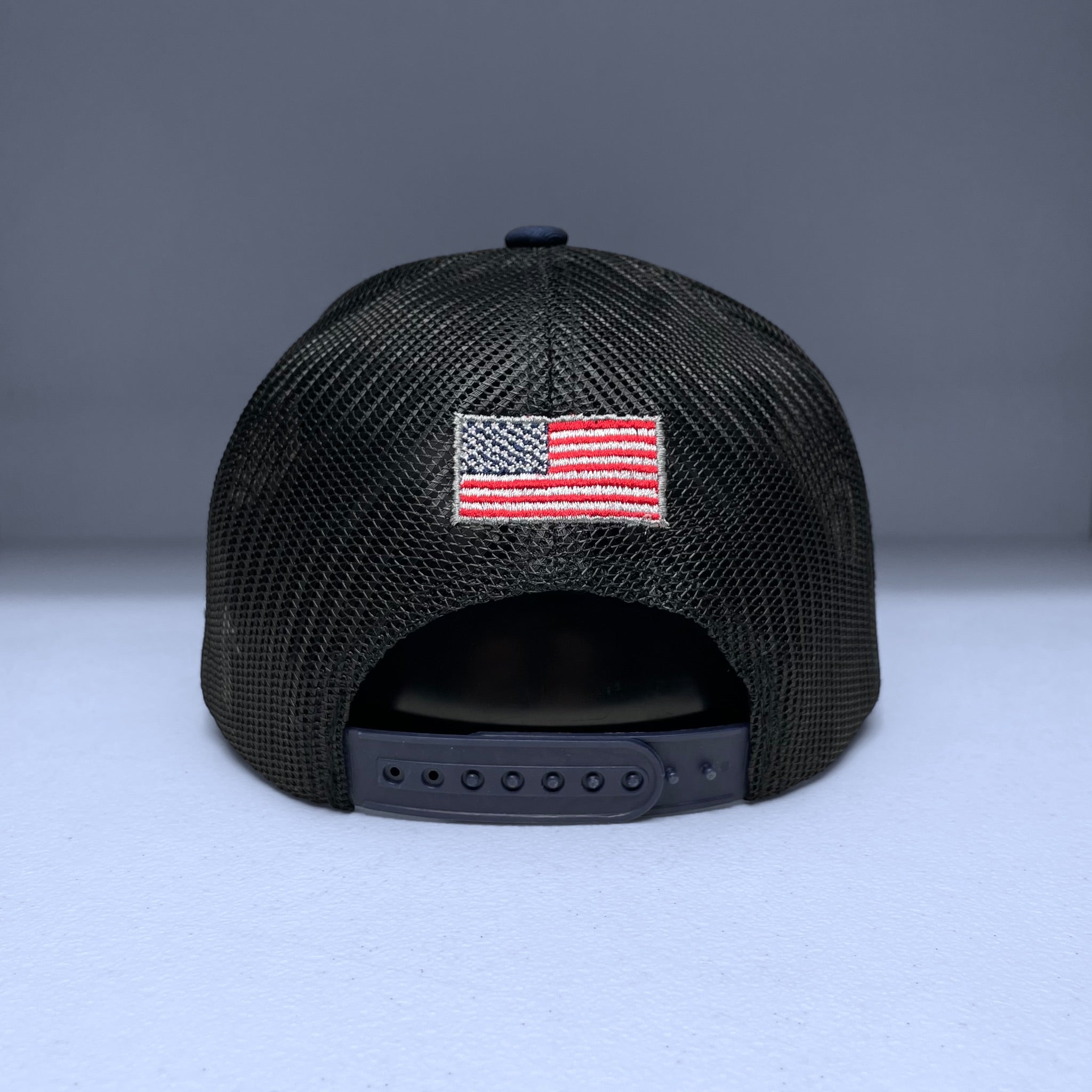 American Flag Embroidered Patch Snapback Trucker Hat