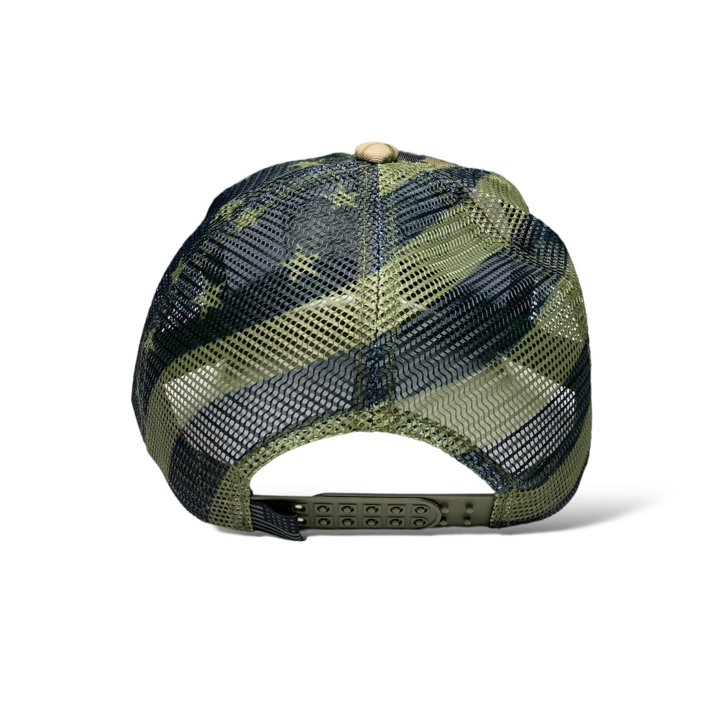 Camouflage Trucker Hat with USA Flag Embroidery - Tree and Leaf Pattern Cap