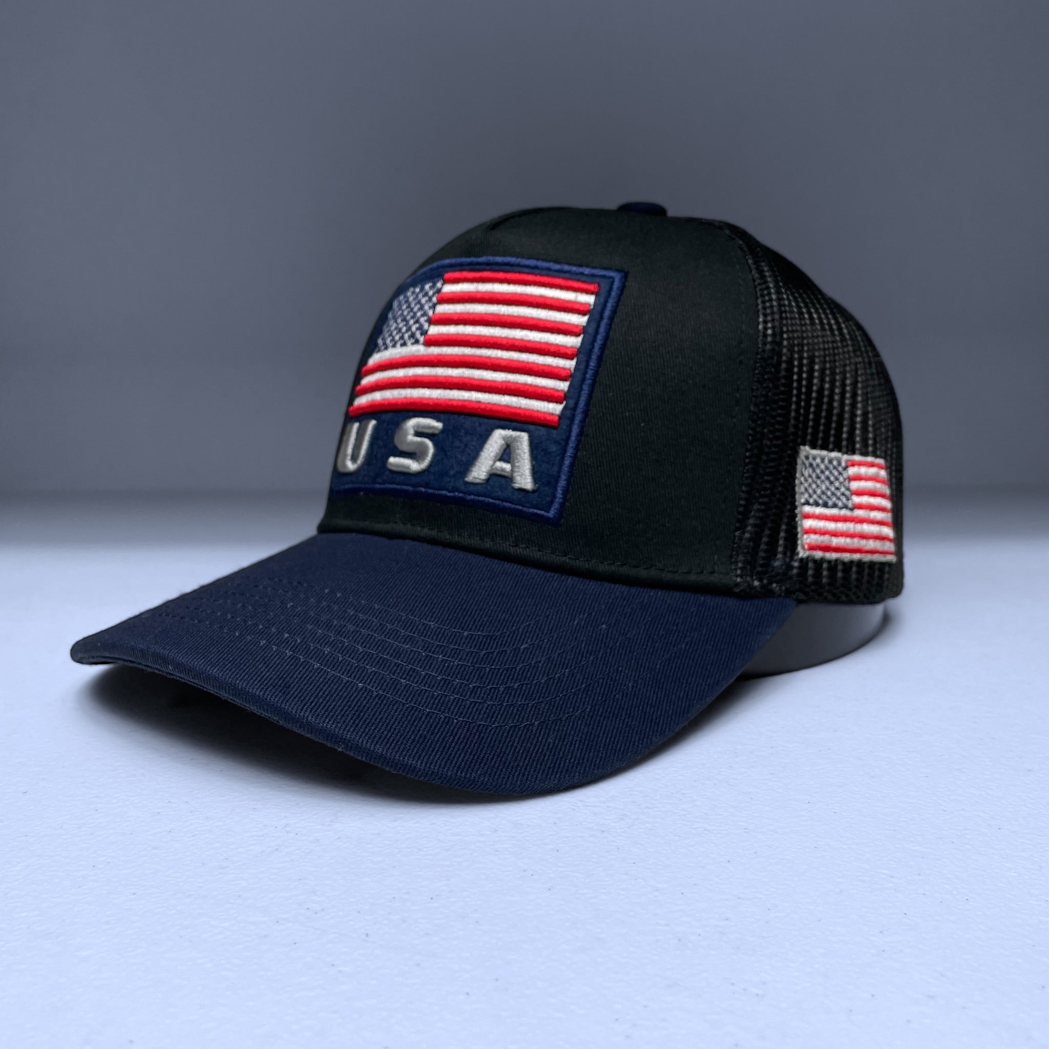 American Flag Embroidered Patch Snapback Trucker Hat