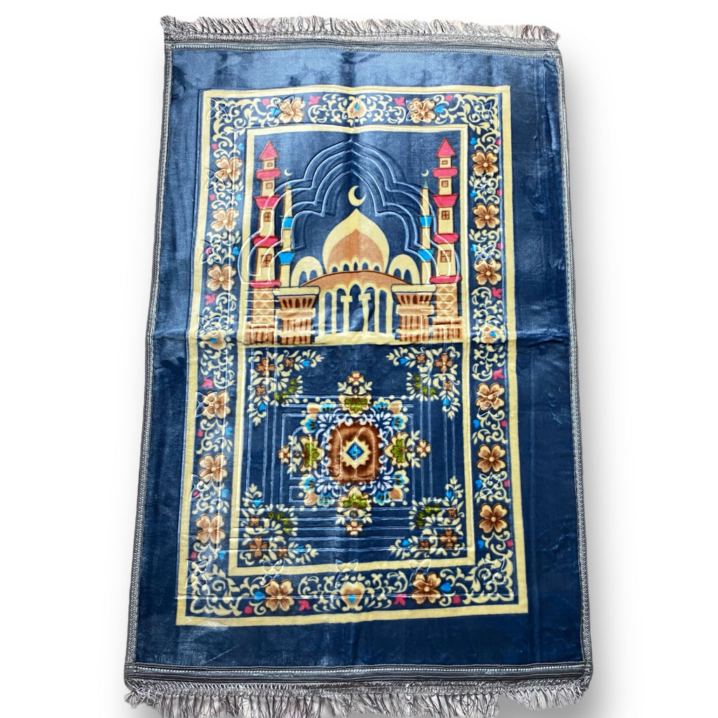 Traditional design Islamic Prayer Mat