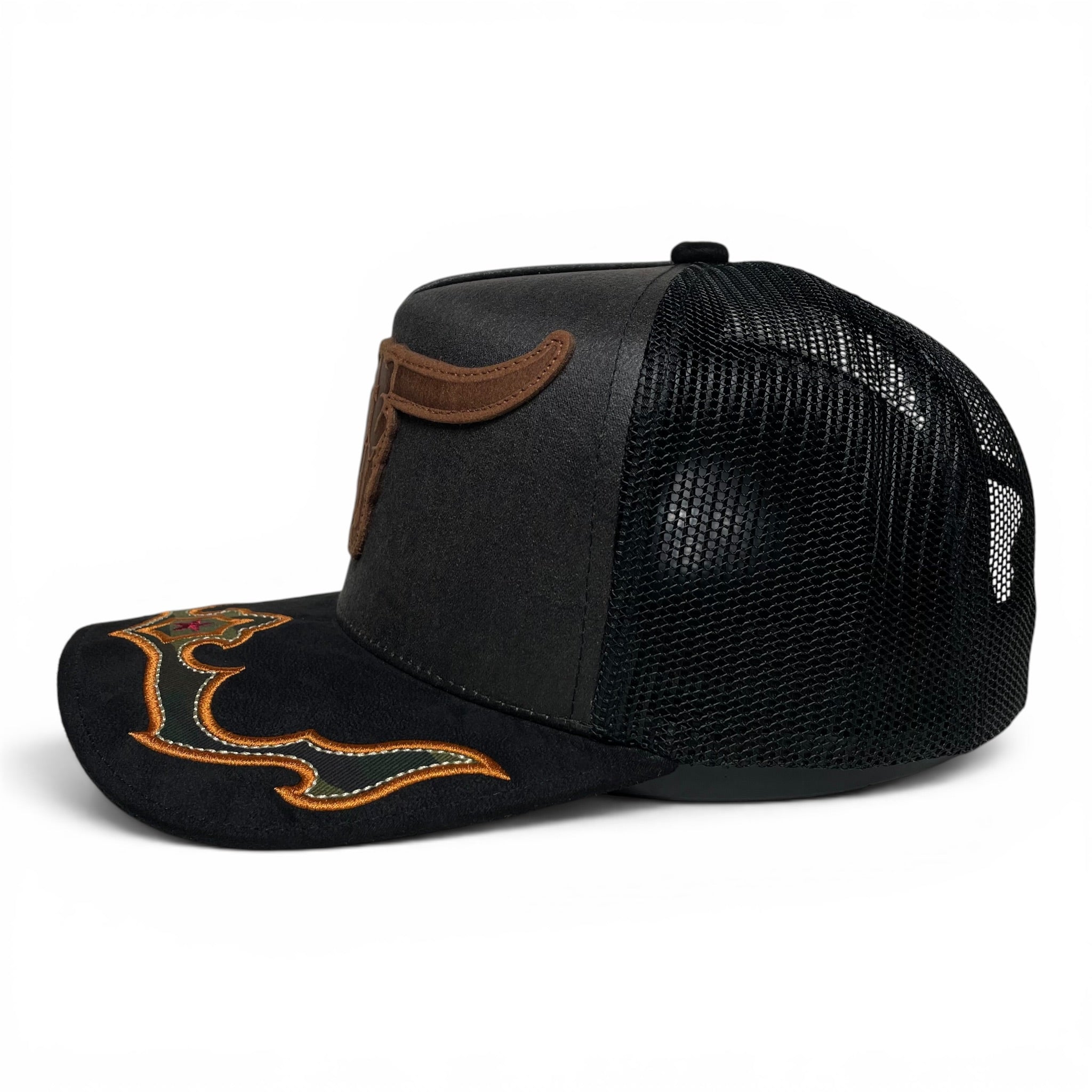 Cowboy Bull Longhorn Rodeo Western Trucker Hat with Suede Brim - Black