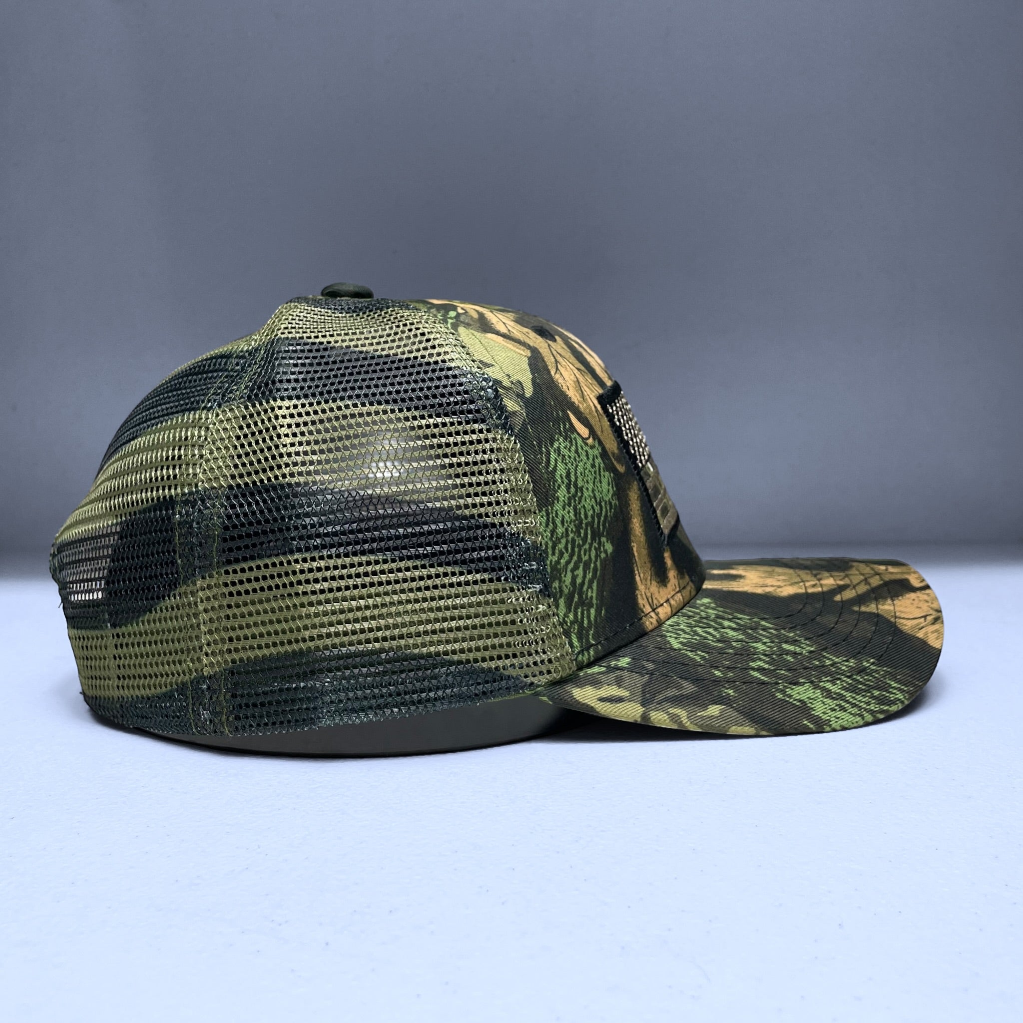 Camouflage USA Flag Embroidered Snapback Mesh Cap, Tree & Leaf Pattern