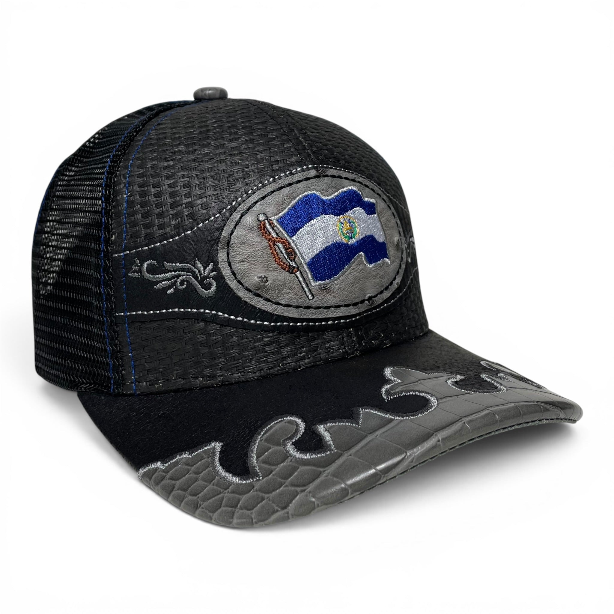 Gorra El Salvador Bandera Bordada, Parche de Cuero, Tipo Paja, Estilo Vaquero