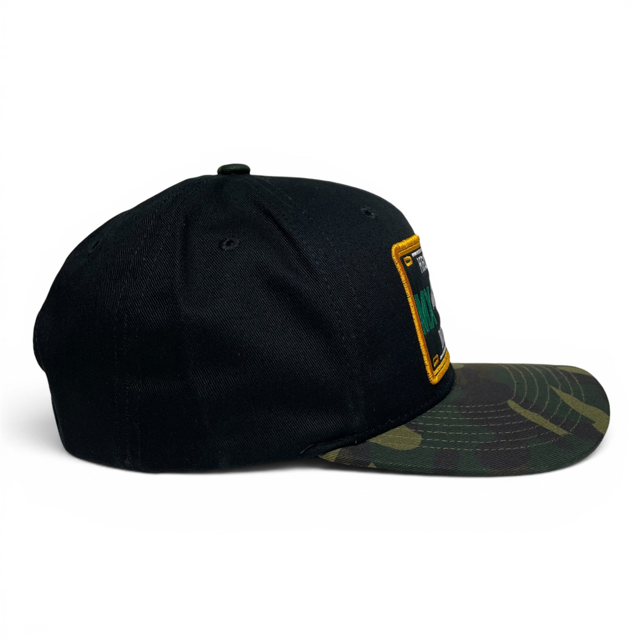 Hecho en Mexico Eagle Embroidered Snapback Cap, Flat Brim, Black/Camo