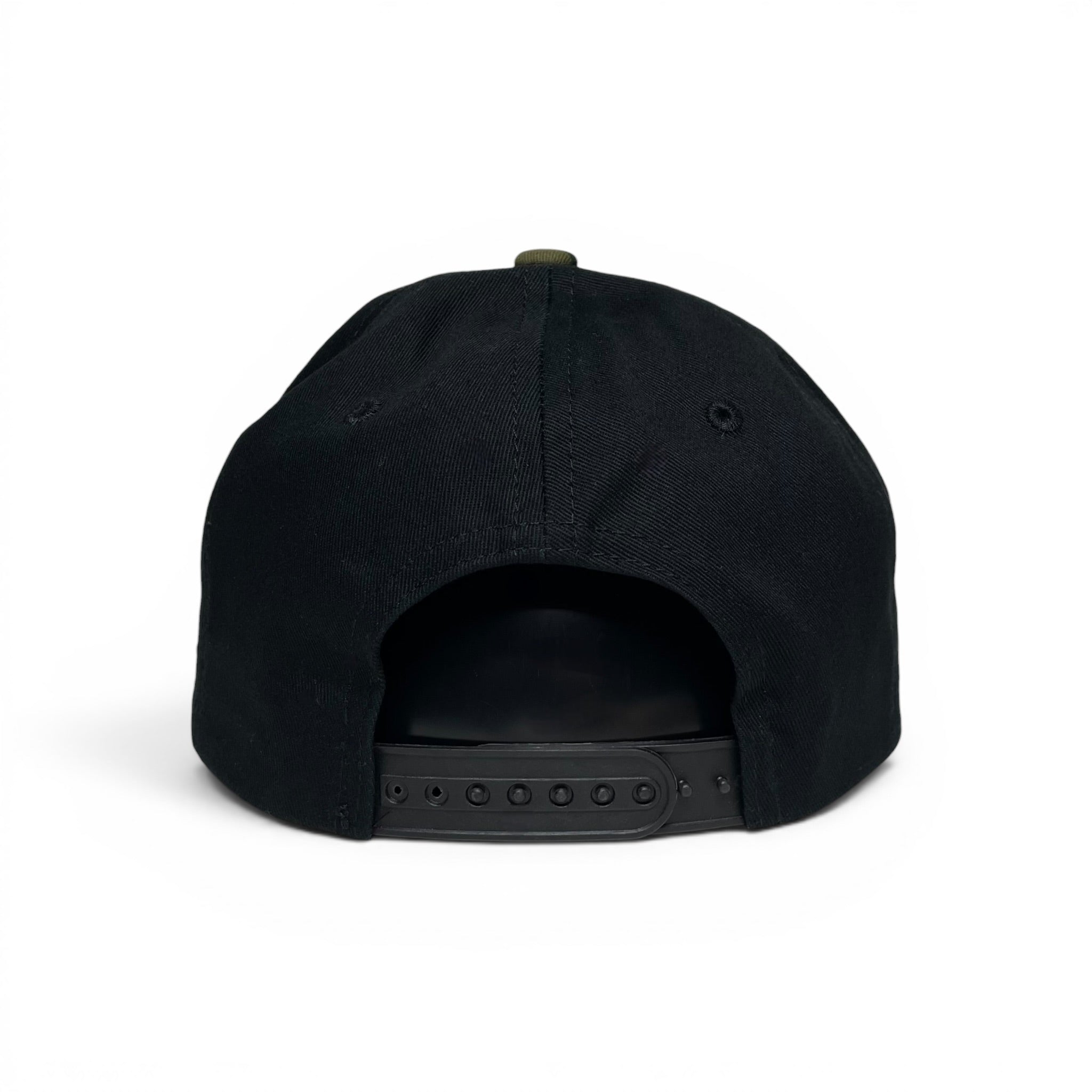 Hecho en Mexico Eagle Embroidered Snapback Cap, Flat Brim, Black/Camo