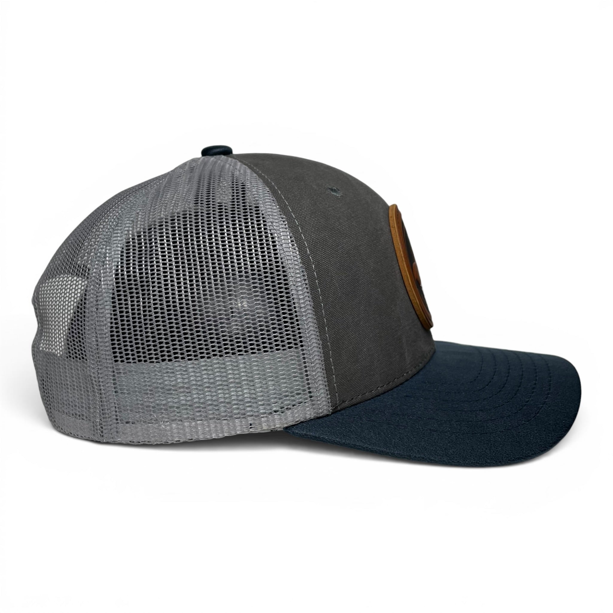 Wholesale Western Rooster Leather Patch Trucker Hat, Canvas Curved Brim