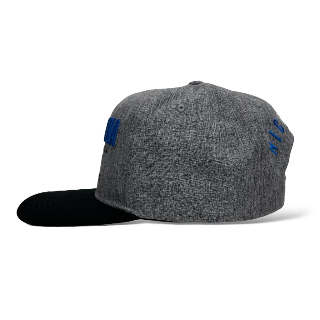 Gorra Baseball Snapback Gris con Bandera de Nicaragua - Visera Plana