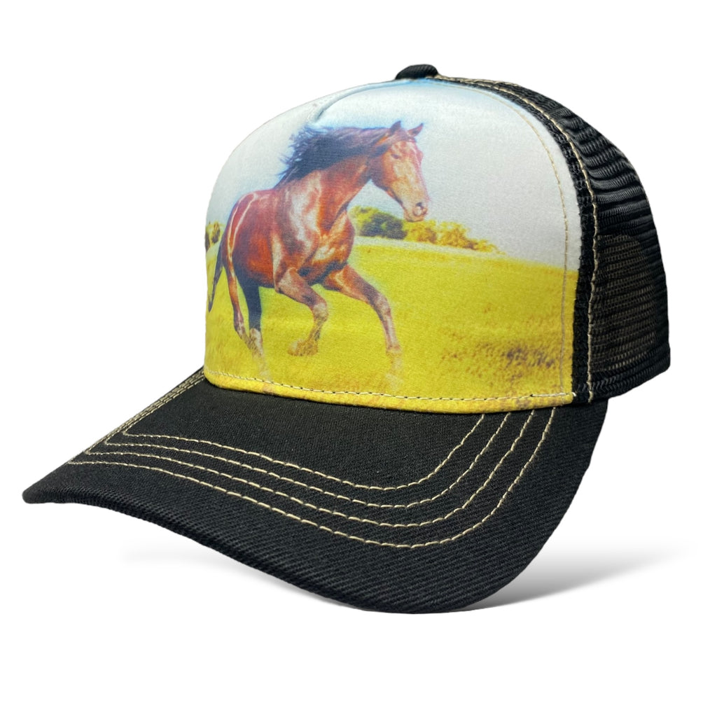 Adjustable Trucker Hat with Horse Bronco Printed Desing, Western Style Cap for Men and Women