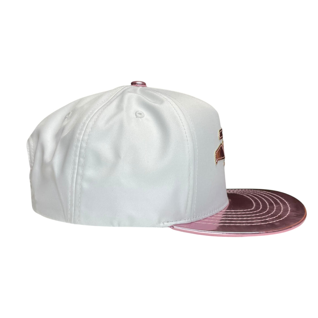 Women’s Hecho en Mexico Baseball Cap – Pink Vinyl Snapback Hat with Eagle Logo