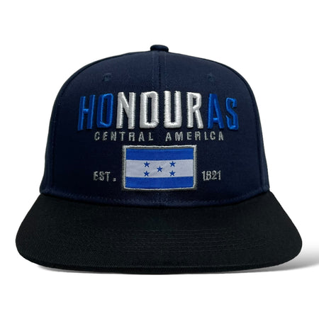 Snapback negro con diseño de bandera de Honduras bordada en la parte frontal