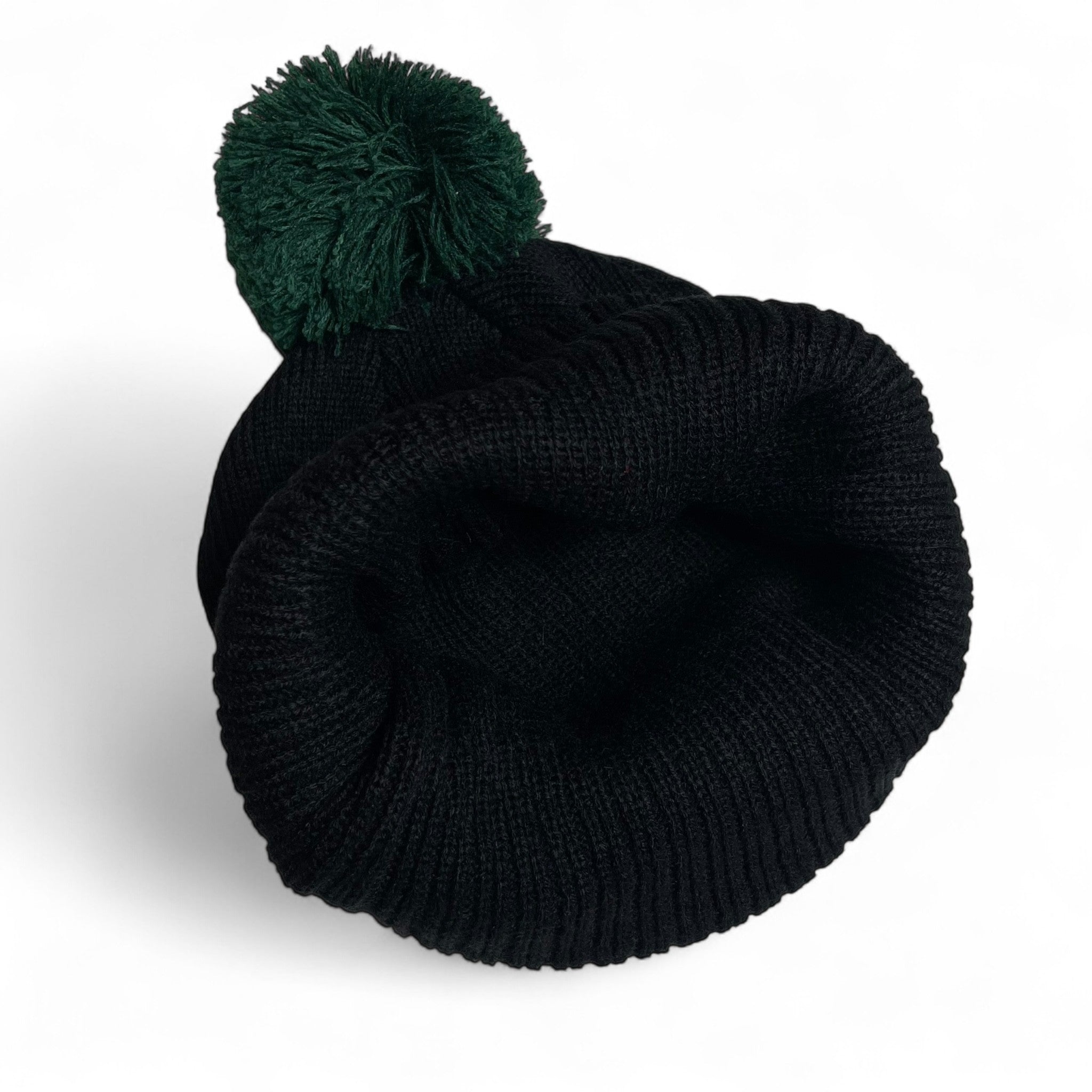 Gorro de invierno Hecho en Mexico con Parche Águila