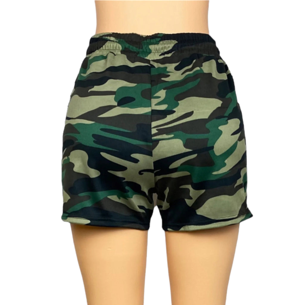 Women's camo shorts with side pockets